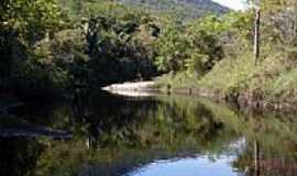 Sade - Poo do Sucur,na trilha da Cachoeira dos Payay, em Sade-BA-Foto:Jorge LN