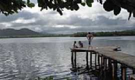 Ilha do Cardoso - Trapiche no canal que separa a Ilha do continente na Ilha do Cardoso-Foto:Soraya Lotito.