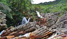 Serra do Cip - Serra do Cip-MG-Trilha das Cachoeira das Andorinhas dentro do Parque Nacional-Foto:Flavio Handerson