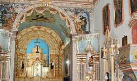 Oliveira dos Campinhos - Oliveira dos Campinhos-BA-Altar Mor da Igreja de N.Sra.de Oliveira-Foto:Cadu Freitas/BnL