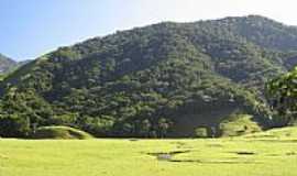 Aldeia Velha - Aldeia Velha-RJ-Rio e pasto-Foto:arcabuz