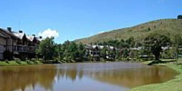 Albuquerque-RJ-Lago da Green Valley em Albuquerque,Municpio de Terespolis-Foto:Jorge Luis Cunha