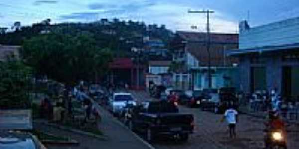 So Sebastio da Boa Vista-MG-Entardecer na Praa Central-Foto:jairogomes