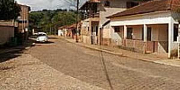 Vitoriano Veloso(Bichinho)-MG-Rua Moiss Pinto de Souza-Foto:wikipedia.org