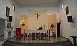 Praia de Itaipuau - Praia de Itaipuau-RJ-Interior da Igreja de N.Sra.de Ftima-Foto:http://nossasenhoradefatimaparoquia.