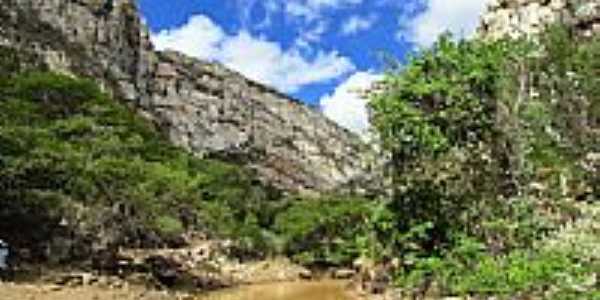 Leito de Rio em Stio do Meio-BA-Foto:heberteguedes