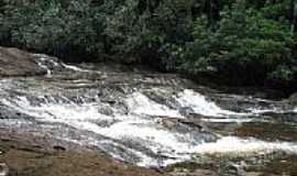Una - Cachoeira do Meio - Faz. Proteo Divina, Prop. Valdir Capato - Rio da Serra - Una - Bahia  por ZiuenderZC