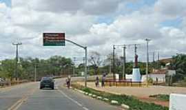 Aracoiaba - Saindo da cidade de Aracoiaba-CE-Foto:andre pimentel