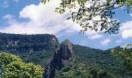 Araticum - Vista da Pedra do Pendurado, prximo ao Telefrico de Ubajara, a 3km de Araticum., Por Fbio Aguiar