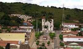 Aratuba - Praa e Igreja Matriz de Aratuba, antiga Vila de Coit-CE-Foto: Gestar Aratuba