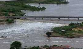 Arneiroz - Ponte sobre Rio Jaguaribe por Jos R Xavier