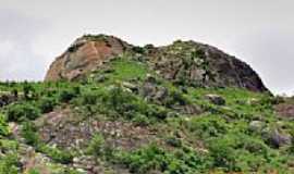 Baixa Grande - Pedra da Boca Negra em Baixa Grande, por Marclio Gomes.