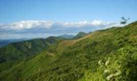 Canind - Serra da Umburana serto de Canind., Por by francisco nascimento