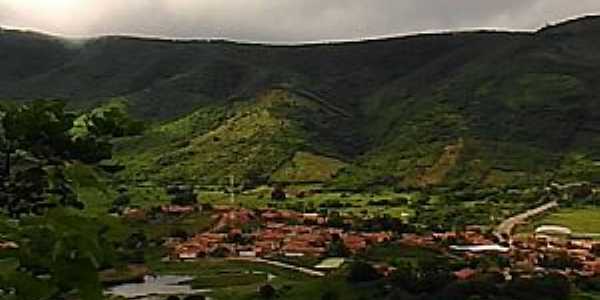 Dom Quintino-CE-Vista do Distrito  partir do Cruzeiro da Serra-Foto:Facebook