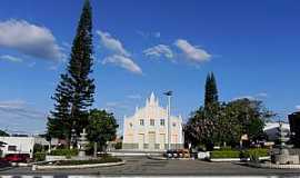 Ibiapina - Igreja Matriz de Ibiapina - CE por Othon Farias 