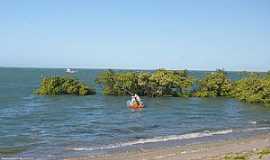 Icapu - Icapu-CE-Pequenas Ilhas na praia-Foto:nimra mhad