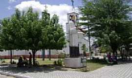 Irauçuba - Praça da Igreja Matriz