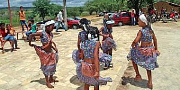 Lagoa dos Crioulos-CE-Cultura da Comunidade Quilombola-Foto:secultdesalitre.blogspot.