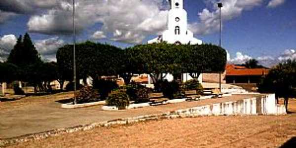 Nova Betnia-CE-Praa e Igreja de N.Sra.das Graas-Foto:080637