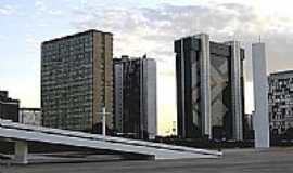 Braslia - Edifcios em Brasilia-DF-Foto:Andr Bonacin