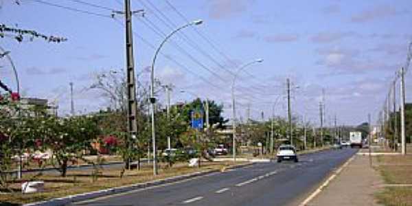 Planaltina-DF-Avenida Independncia-Foto:marquinhosbsb