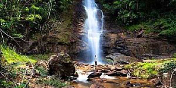 Cachoeira de Iraceminha, Alfredo Chaves ES