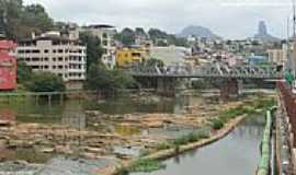 Cachoeiro de Itapemirim - Ponte de Ferro sobre o Rio Itapemirim em Cachoeiro de Itapemirim-ES-Foto:Sergio Falcetti