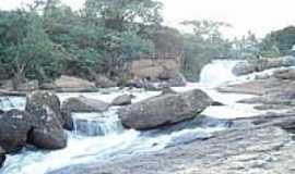 Governador Lacerda de Aguiar - Cachoeira do Rio Preto em Governador Lacerda de Aguiar-Foto:Ednaldo Soares