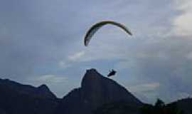 Ibituba - Salto de Parapente em Ibituba-Foto:Samuel Freire de Alm