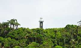 Itapemirim - Itapemirim-ES-Farol da Ilha dos Franceses-Foto:sgtrangel