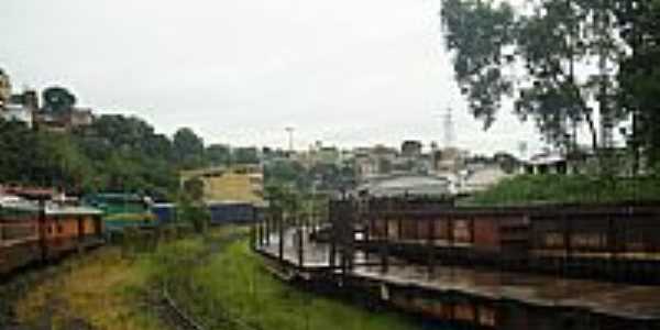 Ferrovia e ao fundo a cidade-Foto:Rodnei Braum