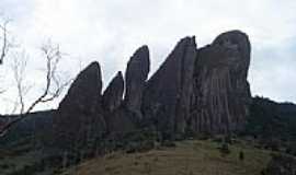 Laranja da Terra - Pedra de Cinco Pontes-Foto:Jarske