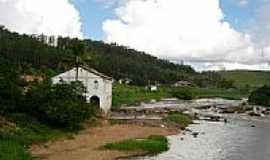 Nestor Gomes - Casa Baro de Aymors e Cachoeira do Cravo-Foto:eliveltonsa