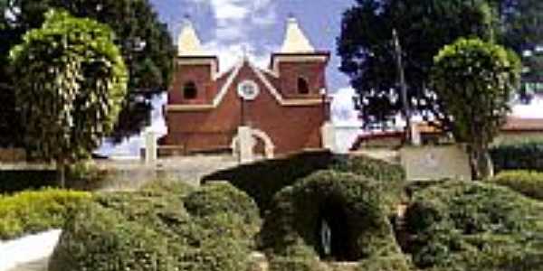 Igreja Catlica em Paraju-Foto:Hrcules Oliveira Go