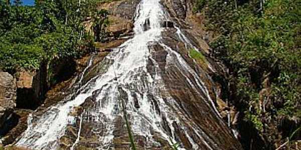 Santa Leopoldina-ES-Cachoeira das Andorinhas-Foto:montanhascapixabas.