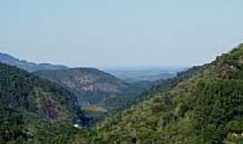 Santa Teresa - Mar visto das Montanhas de Santa Tereza-Foto:Elpdio Justino de A