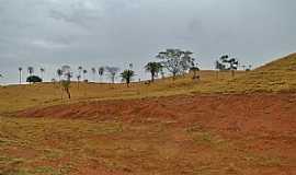 gua Limpa - gua Limpa-GO-Paisagem rural-Foto:Reginaldo Moronte