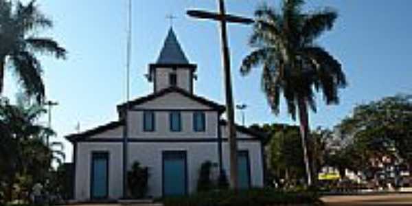 Igreja Matriz da Praa Central de Aparecida de Goinia  por epitacio isaac