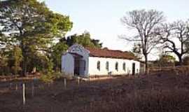 Aragoinia - Aragoinia-GO-Igreja da CCB em rea rural-Foto:Arolldo Costa Olivei