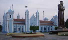 Borba - Borba-AM-Imagem de Santo Antnio em frente a antiga Catedral-Foto:Csar Augusto Rodrigues