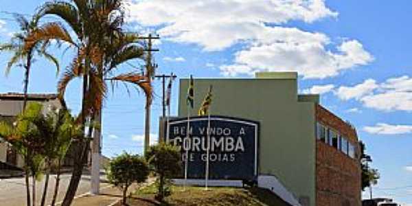 Corumb de Gois-GO-Entrada da cidade-Foto:Marc Ferr