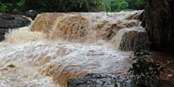 Diorama-GO-Cachoeira do Quebrado no Rio dos Bois-Foto:cleidnei barbosa machado