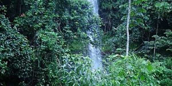 Cascata em Doverlndia/GO - Por wilsonfrancischinelli 