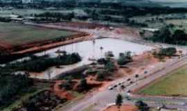 Goiatuba - Vista Area do Lago dos Buritis - ainda em obras, Por Wolney Tavares