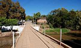 Guarani de Gois - Ponte na sada para Terra Ronca em Guarani de Gois-GO-Foto:jackson a de moura