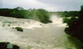 Itaguau - cataratas de Itaguau, Por Lourdes