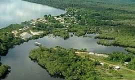 Cucu - Cucu-AM-Vista area do Rio Negro e a cidade-Foto:diogobzg