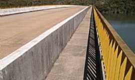 Minau - Minau-GO-Ponte Governador Henrique Santilo-Ponte do Rubo-Foto:Calpires