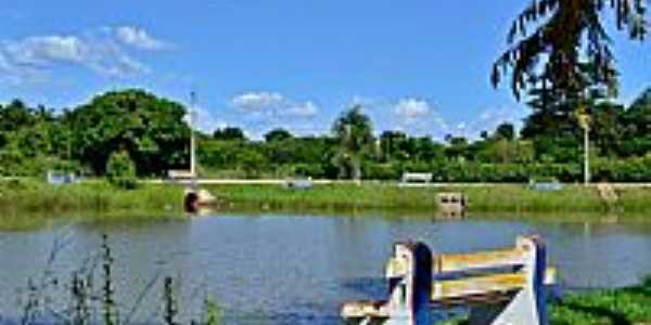 Palmeiras de Gois-GO-Orla do Lago Municipal-Foto:Arolldo Costa Oliveira