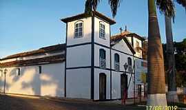 Pirenpolis - Pirenpolis-GO-Igreja do Bomfim-Foto:Josue Marinho